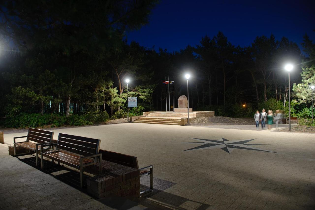 Wrzosowa Polana - Domki Letniskowe Mrzeżyno Exterior foto